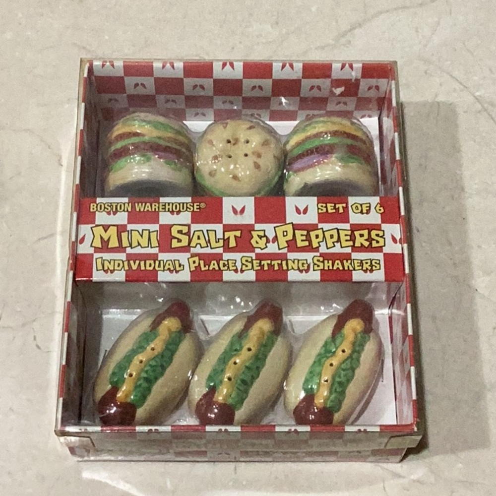 Boston Warehouse 6 Mini Salt & Pepper Shaker Set Hamburger Hotdog new in box